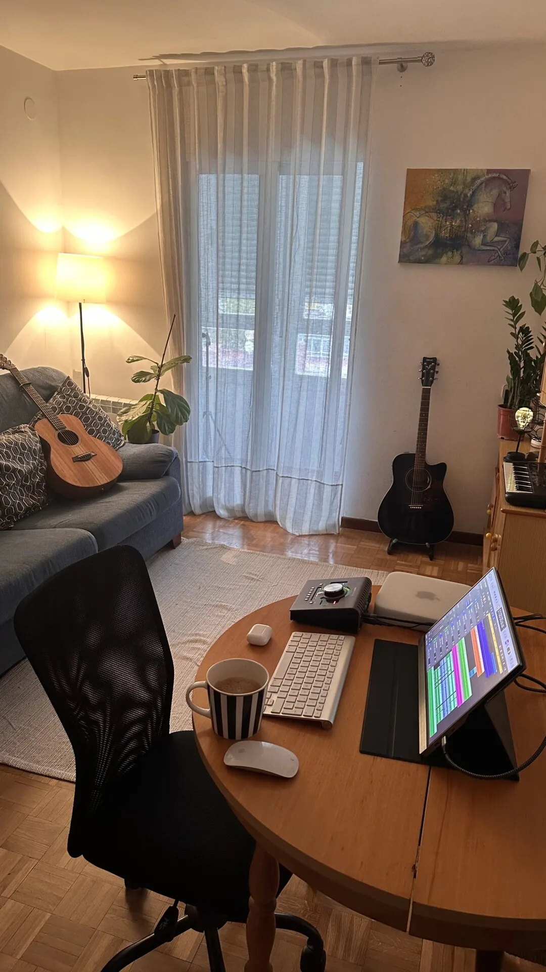 66FE03E3-3485-4379-877A-F087B8E61FEC